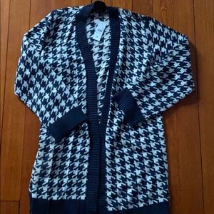 Houndstooth Sweater from Ann Taylor Size M